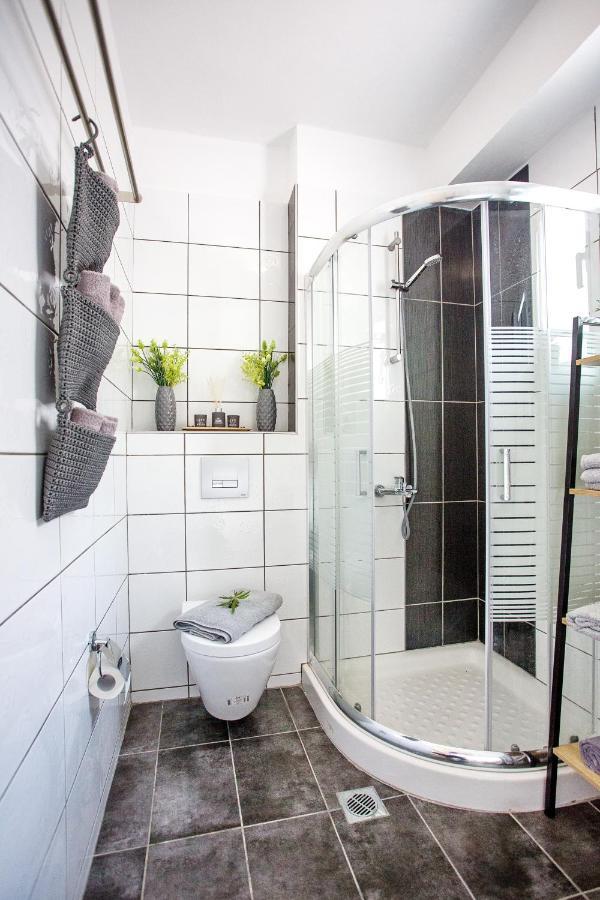 Apartament Studio Melina Néa Péramos Zewnętrze zdjęcie